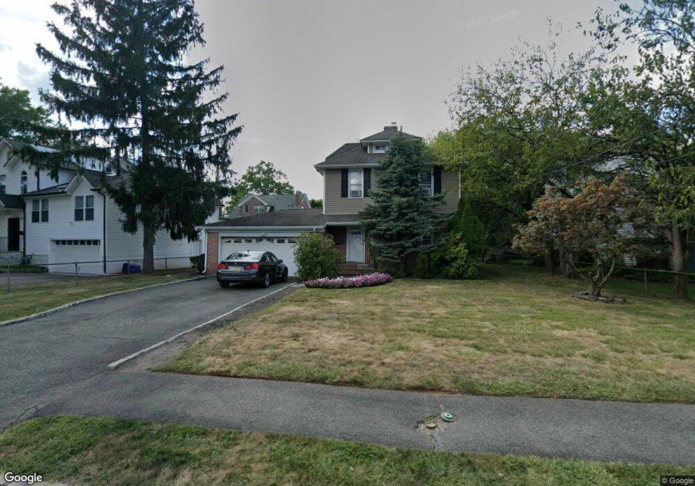 25 Glendale Ave, Livingston, NJ 07039 - photo 1