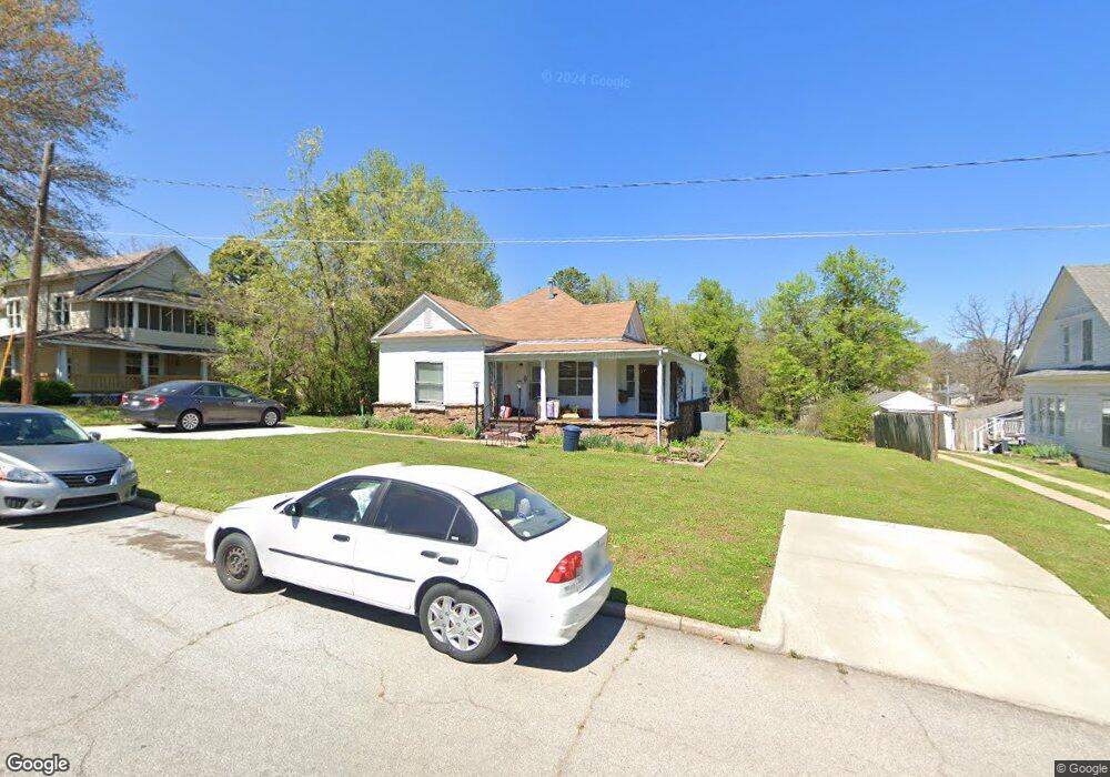 410 W Keetoowah St, Tahlequah, OK 74464 - photo 1