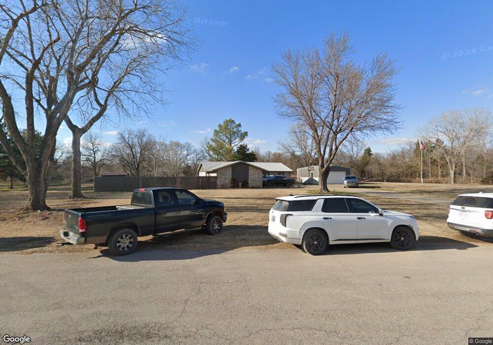 404 Shady Lane Dr, Cache, OK 73527 - photo 1