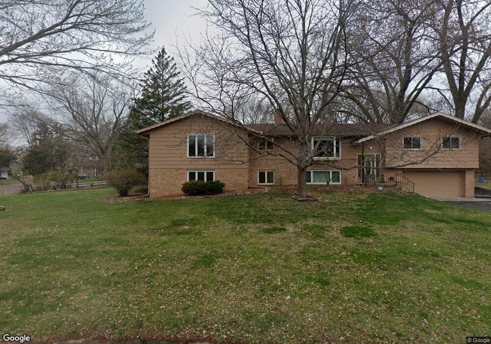 7227 Timber Ln N, Maple Grove, MN 55369 - photo 1