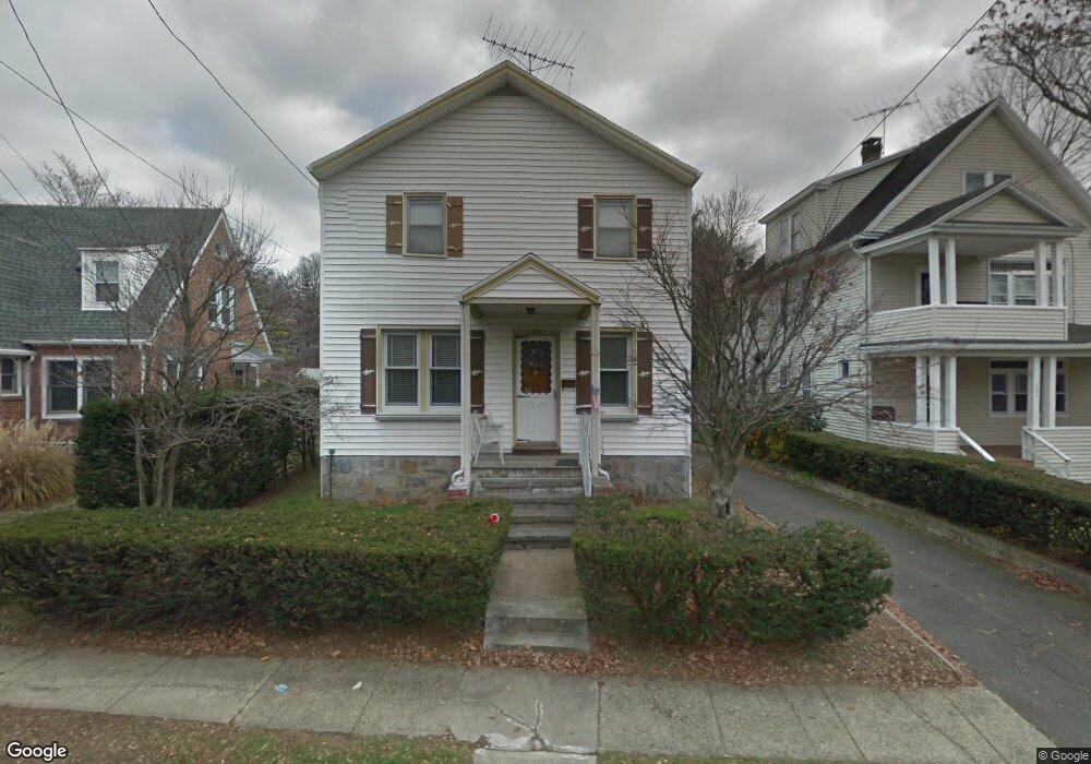 814 Mill Plain Rd unit 816, Fairfield, CT 06824 - photo 1