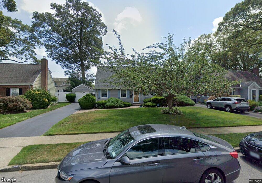 15 Cliff Rd, Merrick, NY 11566 - photo 1