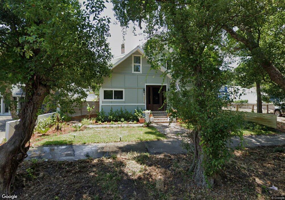 714 Jackson St N, Saint Petersburg, FL 33705 - photo 1