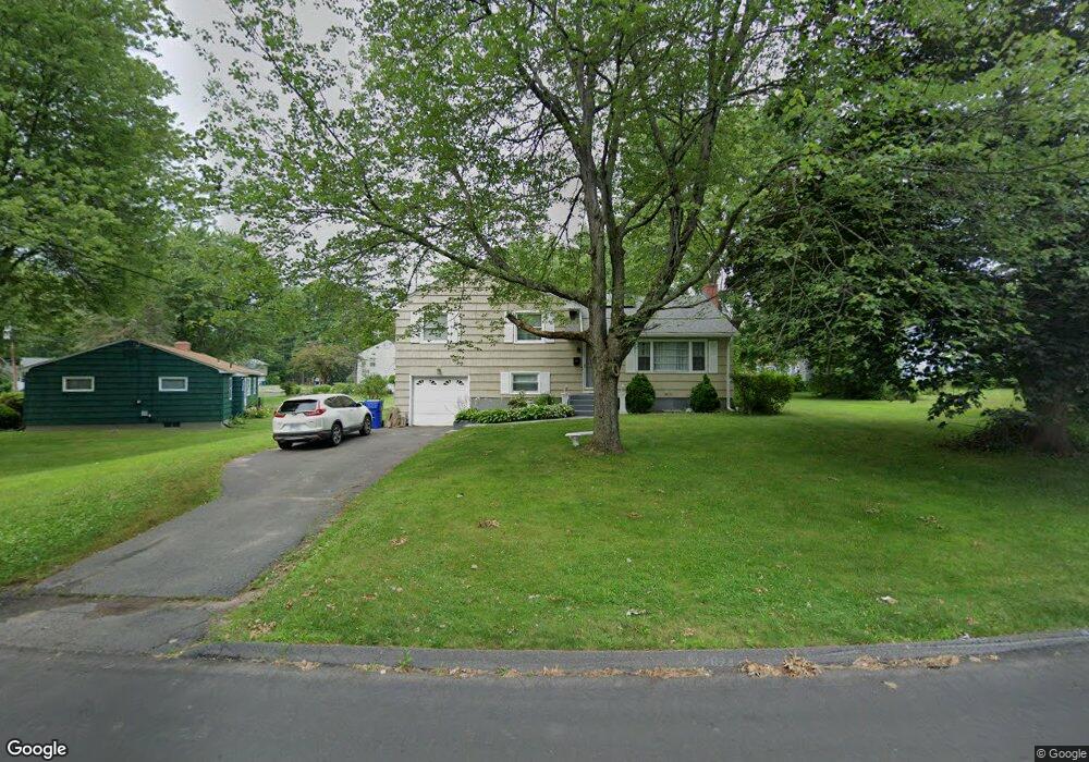 42 Banbury Ln, Bloomfield, CT 06002 - photo 1