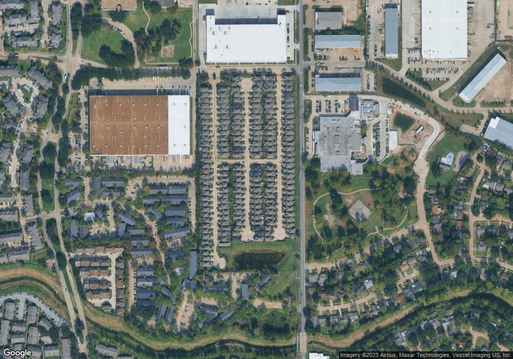 6410 Wilshire Lakes, Houston, TX 77040 - photo 1