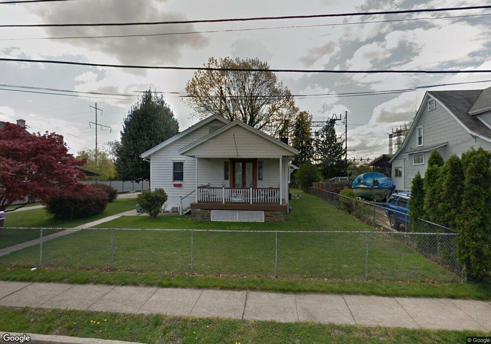 319 N Woodland Ave, Glenolden, PA 19036 - photo 1