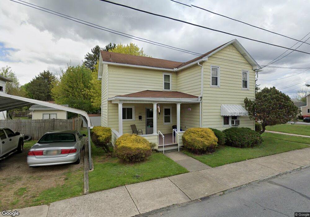 131 Henderson St, Old Forge, PA 18518 - photo 1