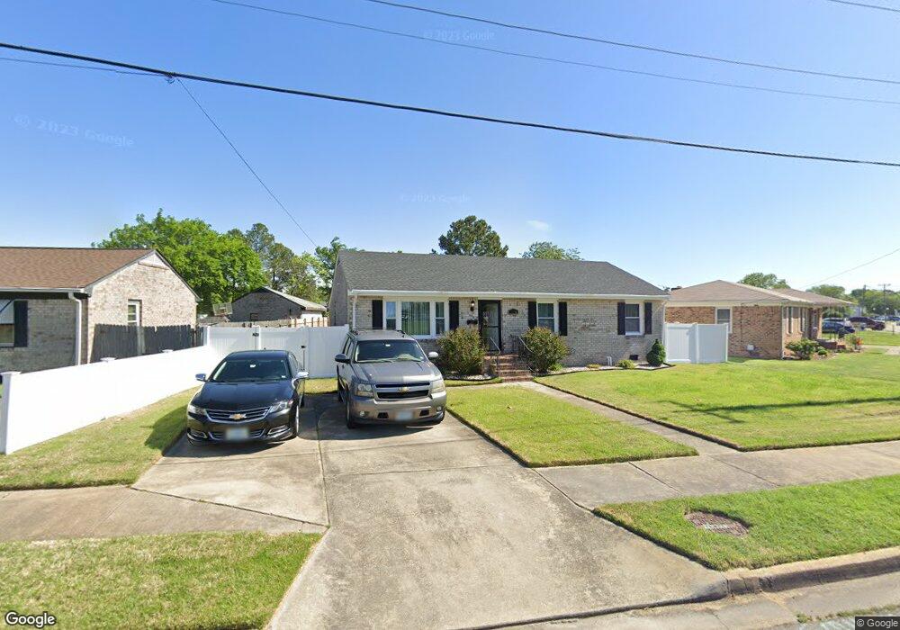 814 Madison St, Portsmouth, VA 23704 - photo 1