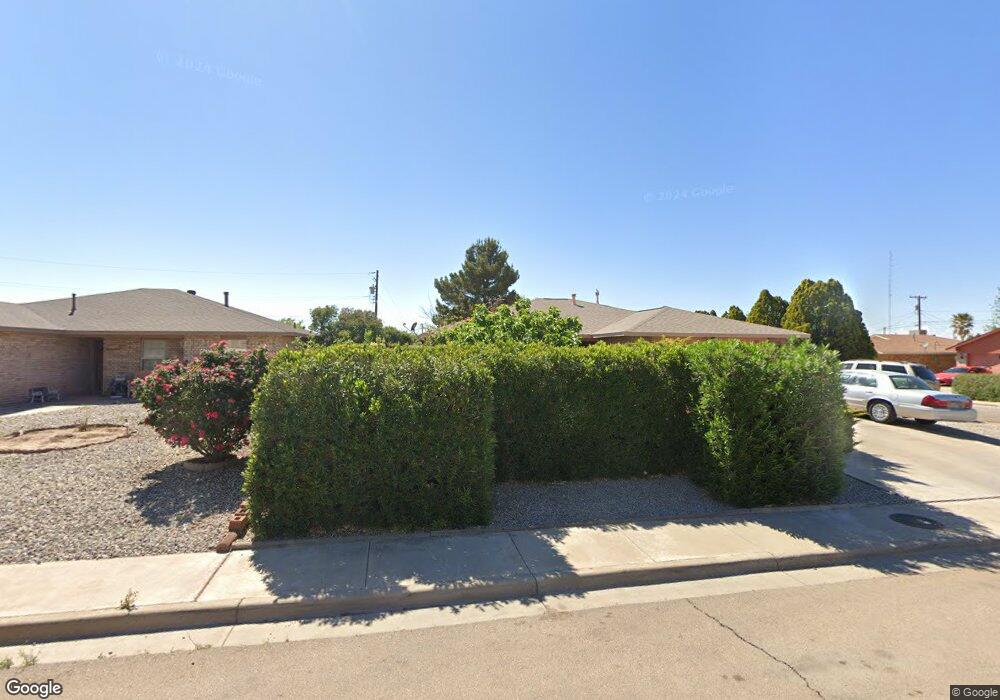 704 Montwood Ct, Alamogordo, NM 88310 - photo 1