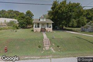 315 S 7th St, Cannelton, IN 47520