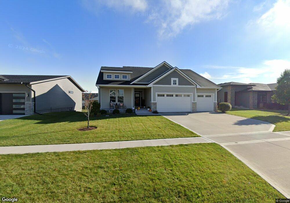 158 S 91st St, West Des Moines, IA 50266 - photo 1