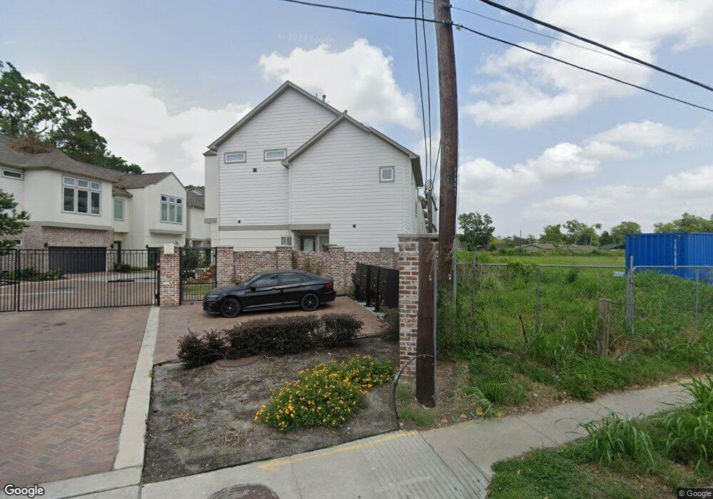 108 Knights Bridge Park Ln, Houston, TX 77018 - photo 1