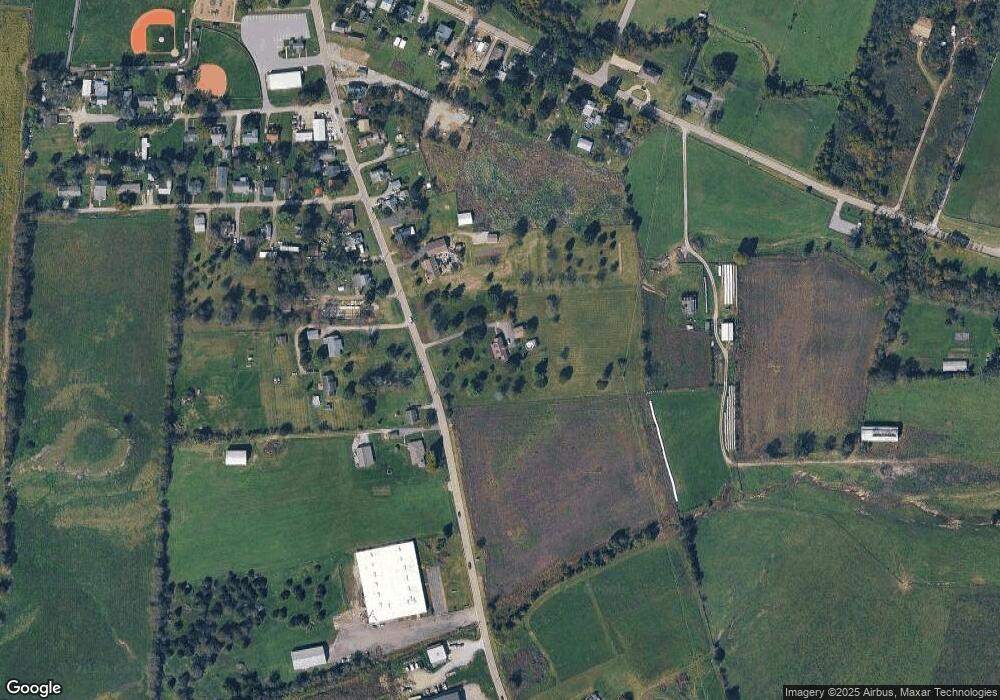 351 Danville St, Harrodsburg, KY 40330 - photo 1