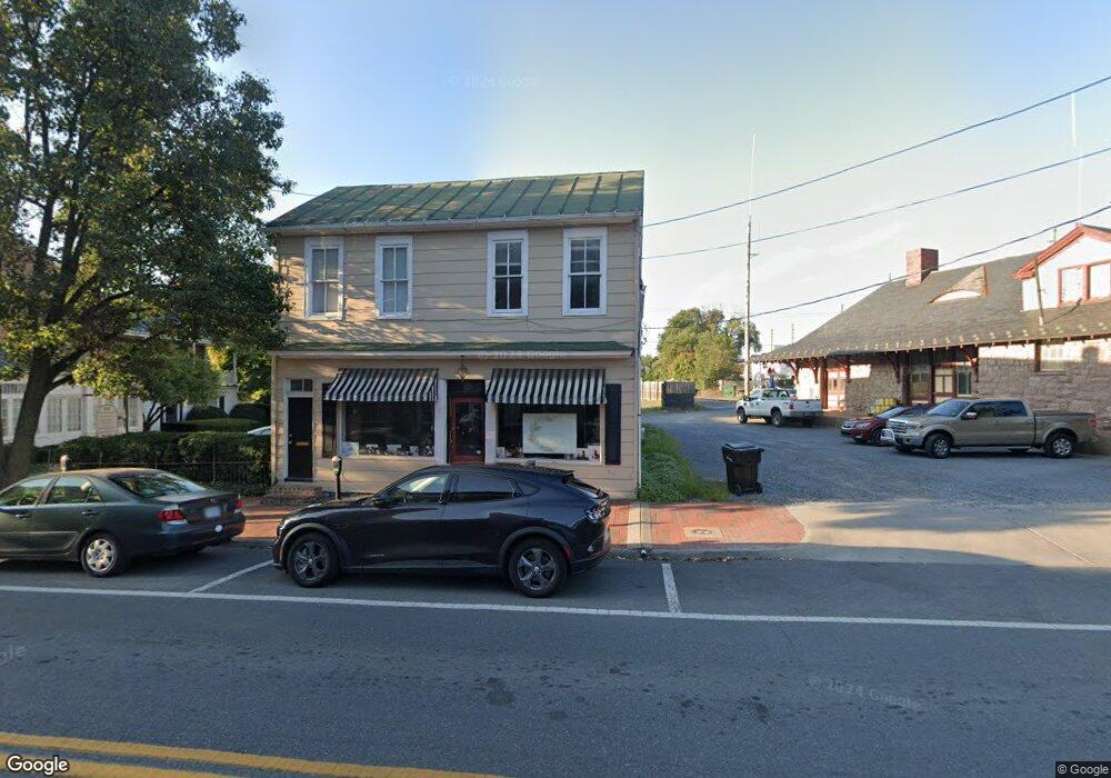 116 E Piccadilly St, Winchester, VA 22601 - photo 1