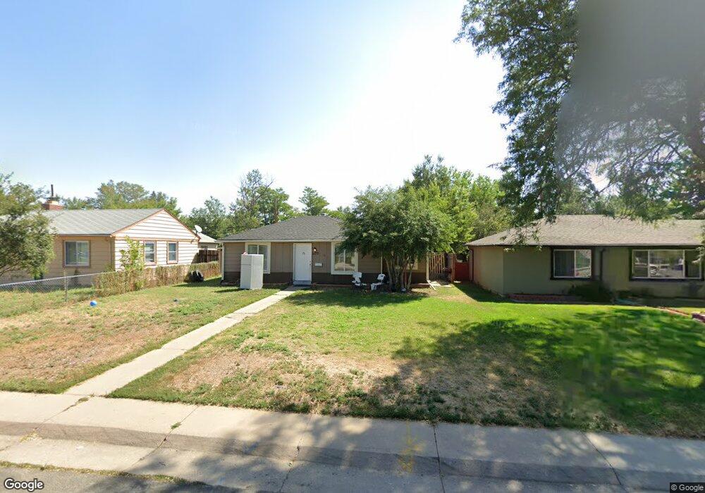 1172 Iola St, Aurora, CO 80010 - photo 1