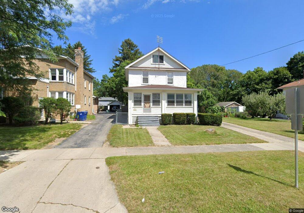 906 W Clayton St, Waukegan, IL 60085 - photo 1