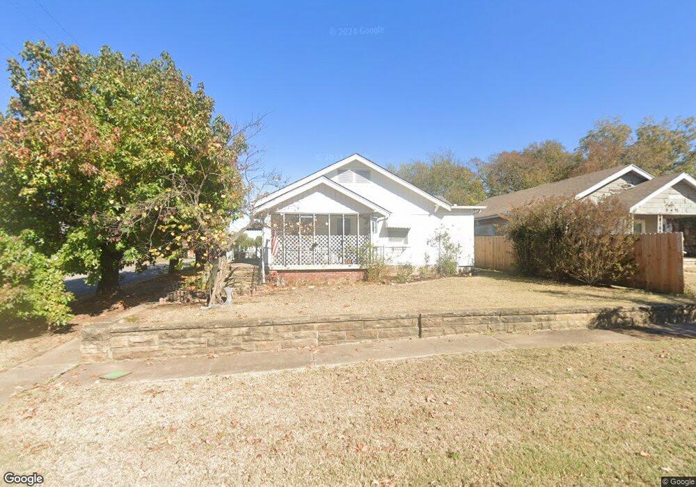 701 E 15th St, Okmulgee, OK 74447 - photo 1
