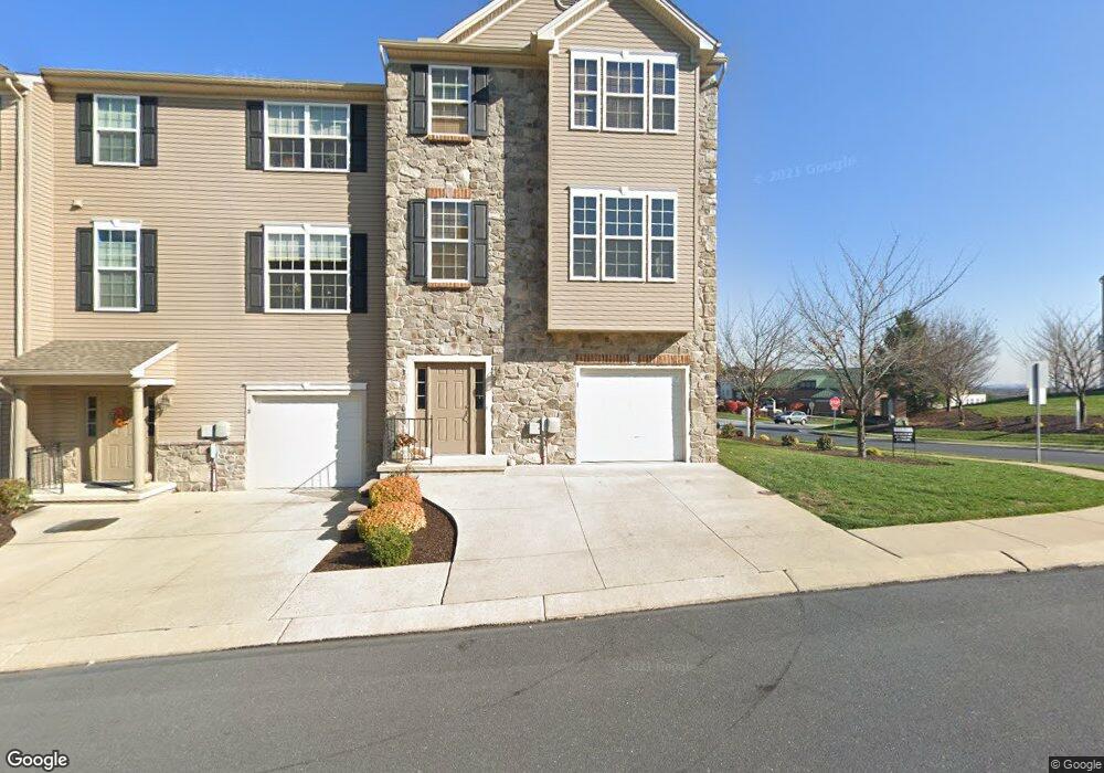 1 Indiana Cir unit 1311, Lemoyne, PA 17043 - photo 1