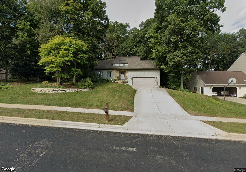 917 Autumn Woods Ln, Oregon, WI 53575 - photo 1