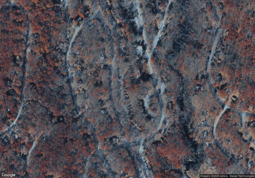 318 Keswick Ave, Bushkill, PA 18324 - photo 1