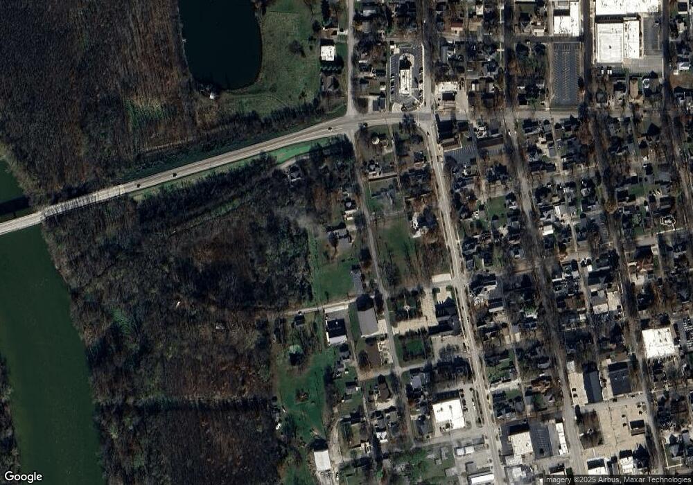 717 2nd St, Covington, IN 47932 - photo 1