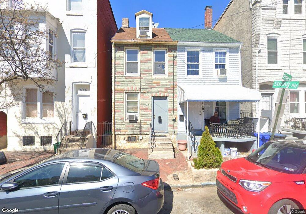 637 Pine St, Reading, PA 19602 - photo 1