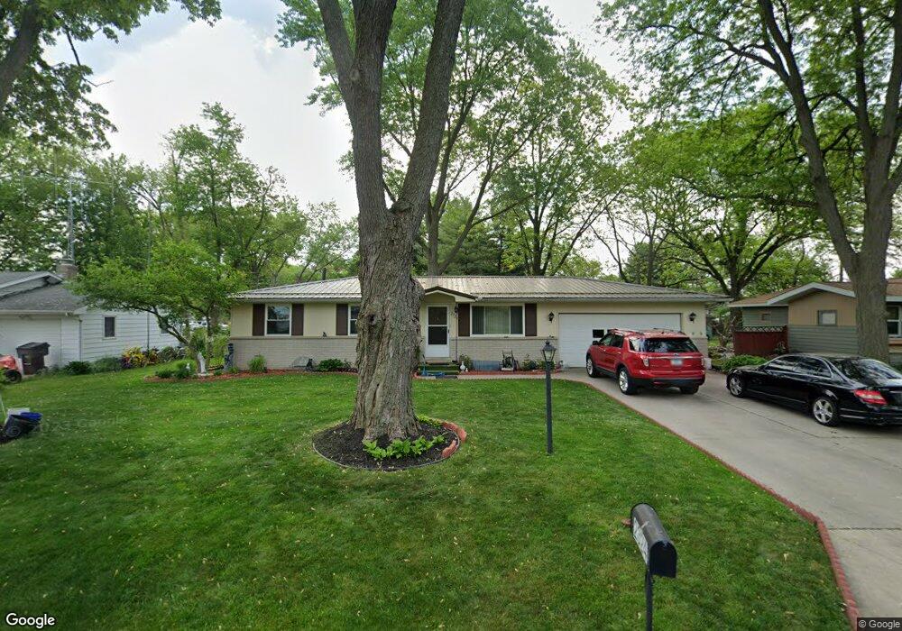 2324 Aurora Ave, Elkhart, IN 46517 - photo 1