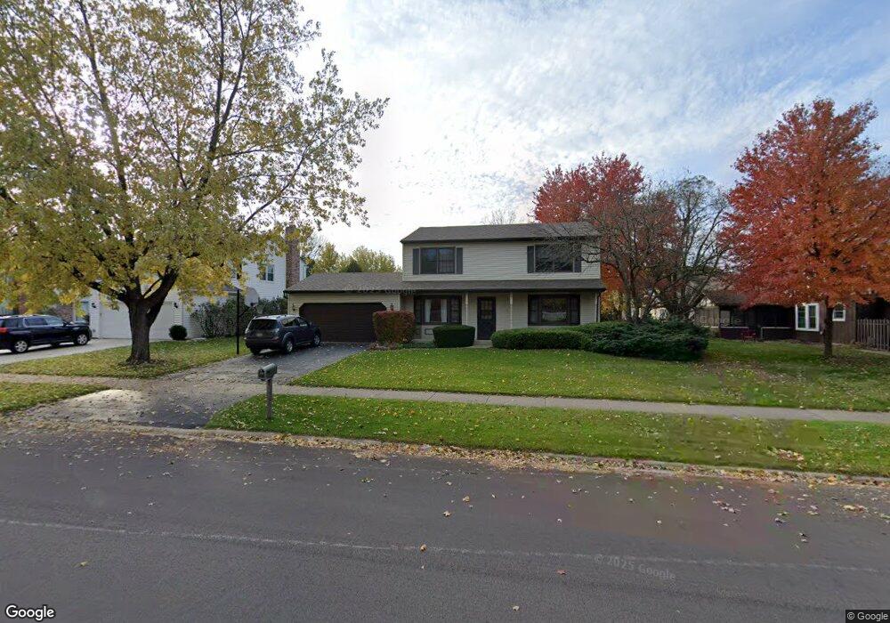 924 Canyon Run Rd, Naperville, IL 60565 - photo 1