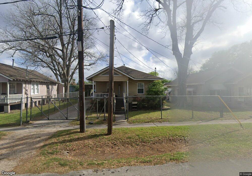 1017 Winston St, Houston, TX 77009 - photo 1