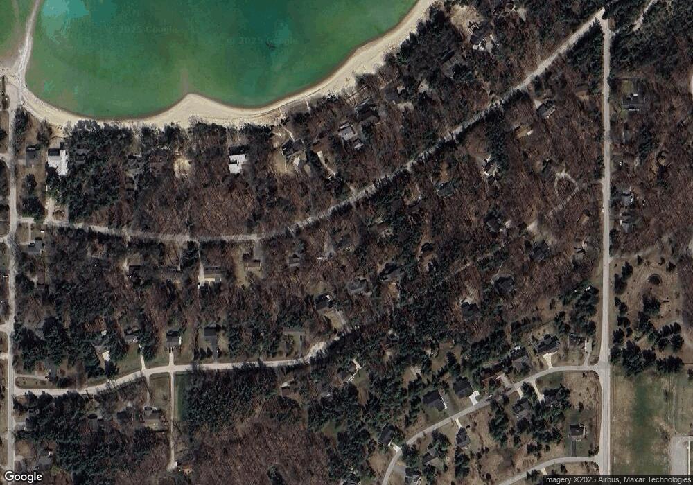 12770 Pa Be Shan Ln unit PVT, Charlevoix, MI 49720 - photo 1