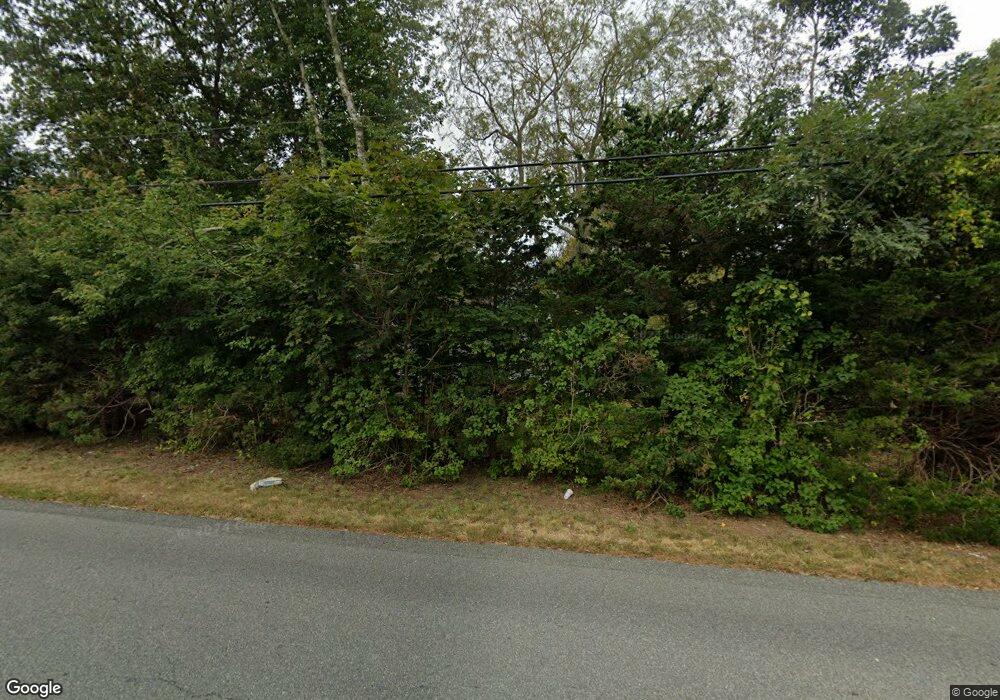 188 Trotting Park Rd, Teaticket, MA 02536 - photo 1