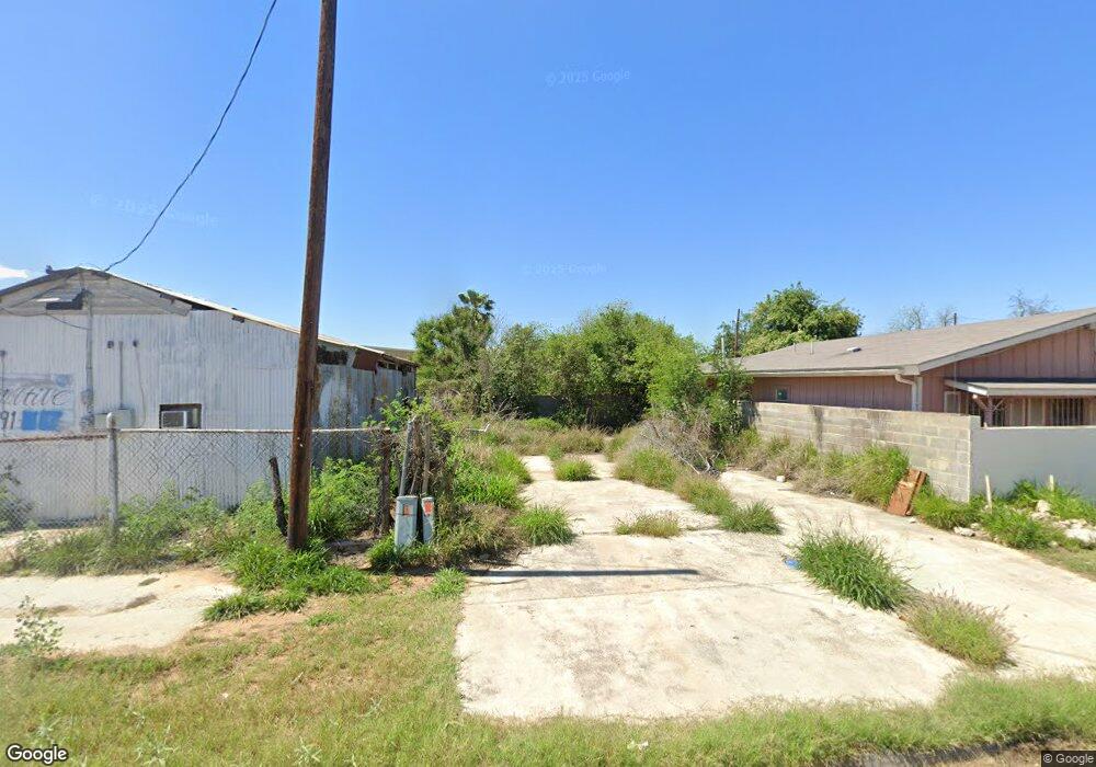 1212 Lexington Ave, Laredo, TX 78040 - photo 1