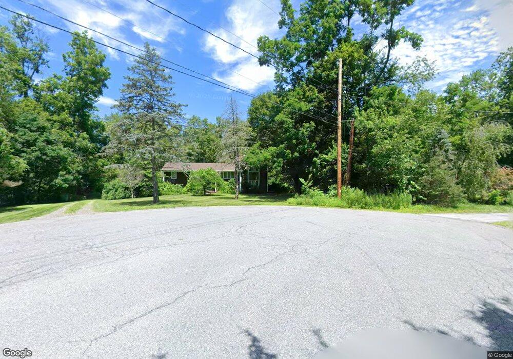 8 Jardem Ct, Rhinebeck, NY 12572 - photo 1