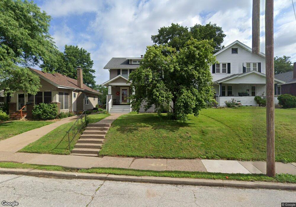 1516 E High St, Davenport, IA 52803 - photo 1