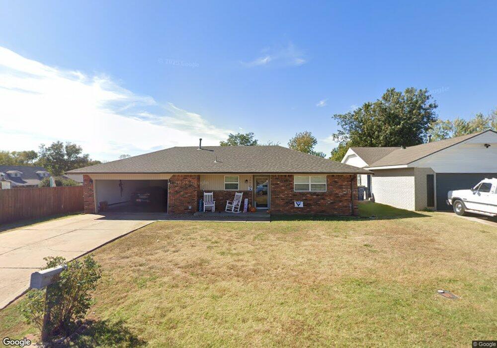 3904 Marie Dr, Shawnee, OK 74804 - photo 1