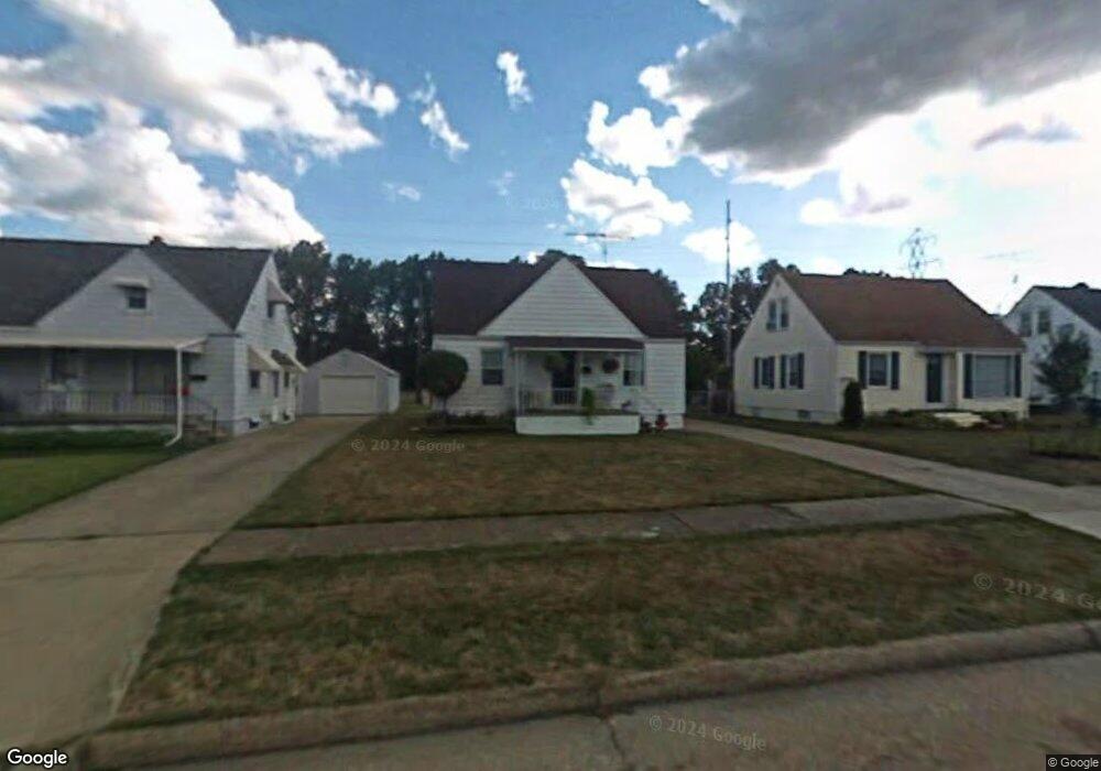 2430 E 35th St, Lorain, OH 44055 - photo 1