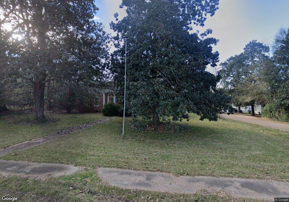 213 Downing St, Hazlehurst, MS 39083 - photo 1