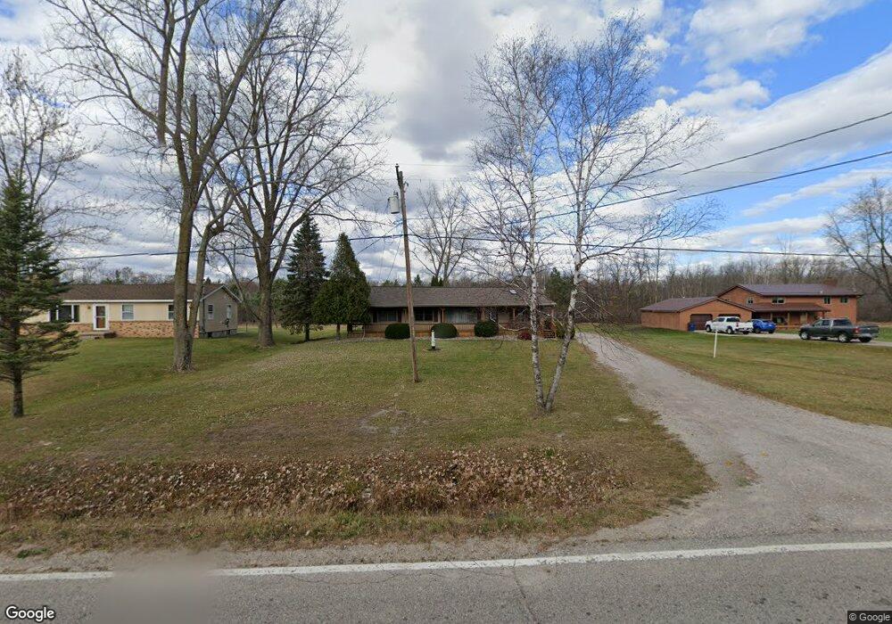 3361 E Hubbard Rd, Midland, MI 48642 - photo 1