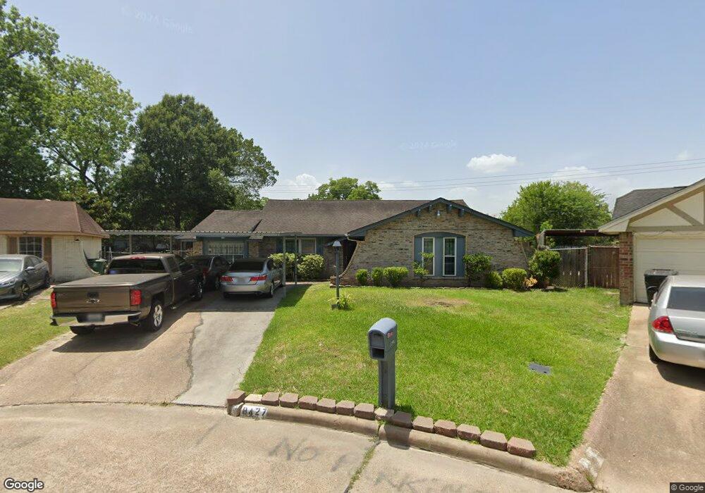 8427 Whitecastle Ln, Houston, TX 77088 - photo 1