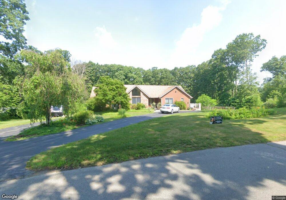 19 Colonial Rd, Sutton, MA 01590 - photo 1