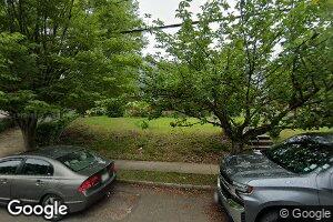 28 Lynton Rd Unit 1, Albertson, NY 11507