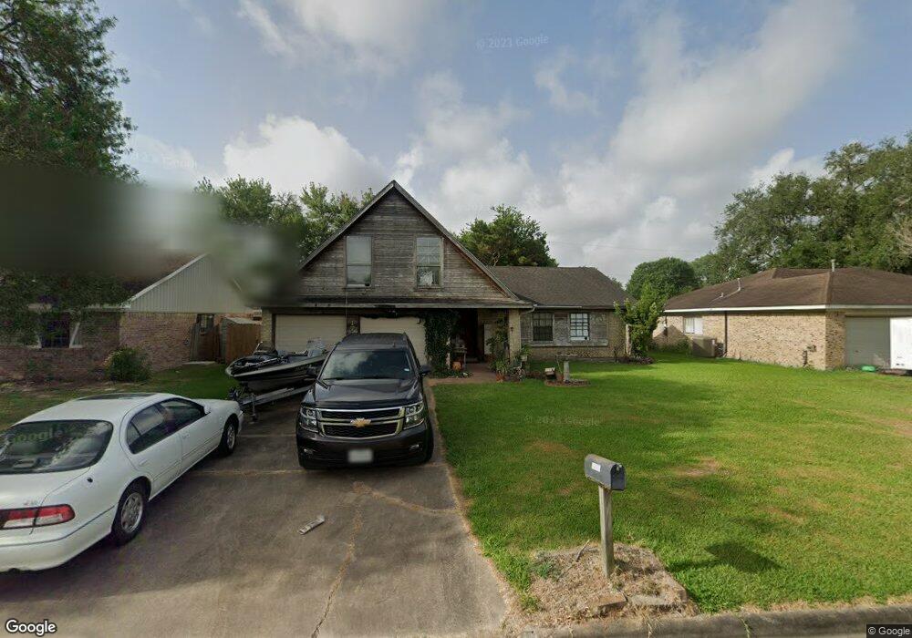 1719 Fulton St, Alvin, TX 77511 - photo 1
