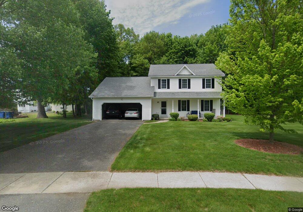 15 Dion St, West Springfield, MA 01089 - photo 1