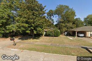 9001 Bayonne Dr, Shreveport, LA 71118