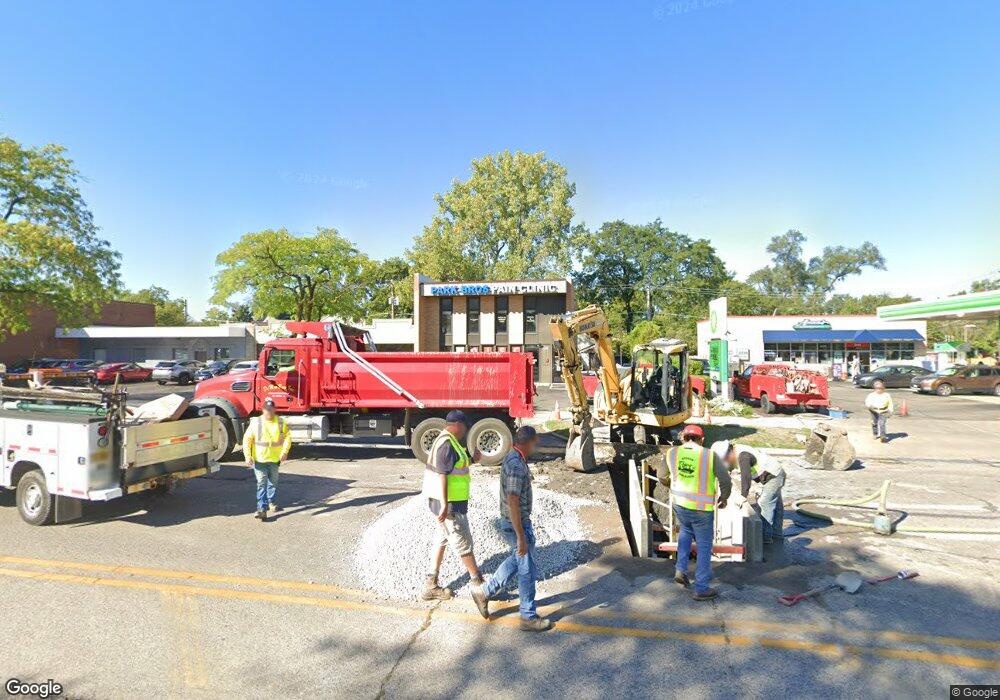 240 Waukegan Rd unit 2ND-FL, Glenview, IL 60025 - photo 1