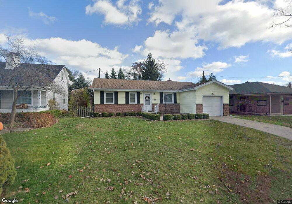 3438 Sherman Ct, Port Huron, MI 48060 - photo 1