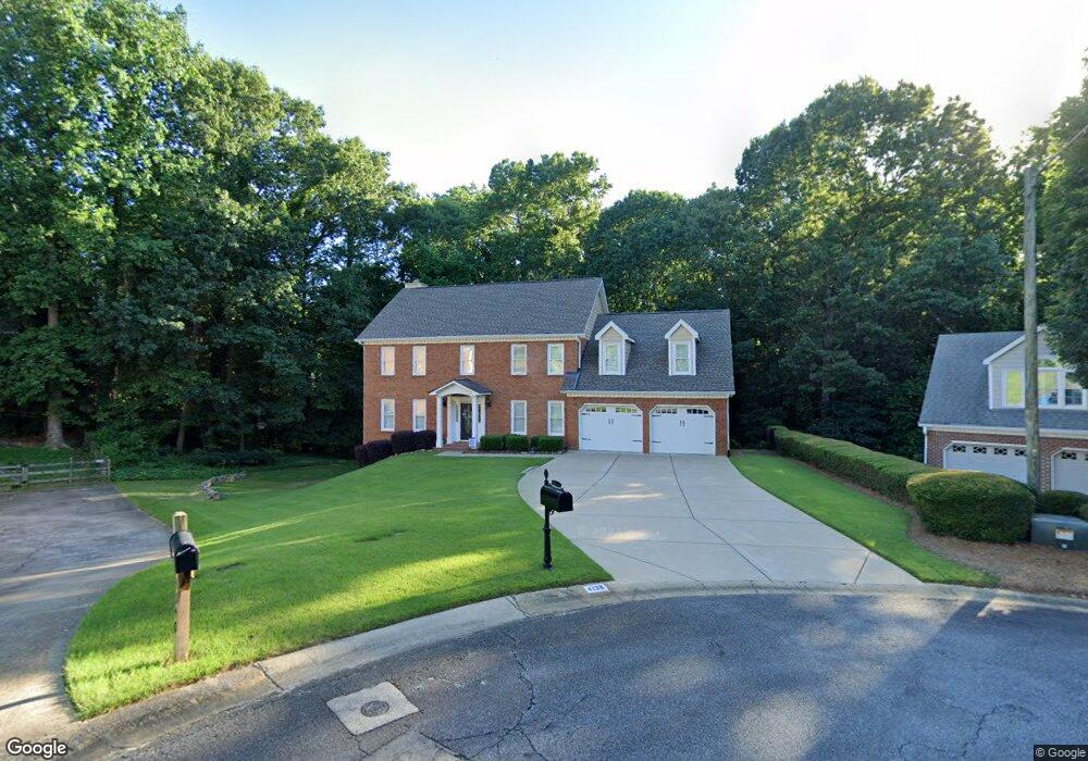 4138 Bellflower Ct NE, Roswell, GA 30075 - photo 1