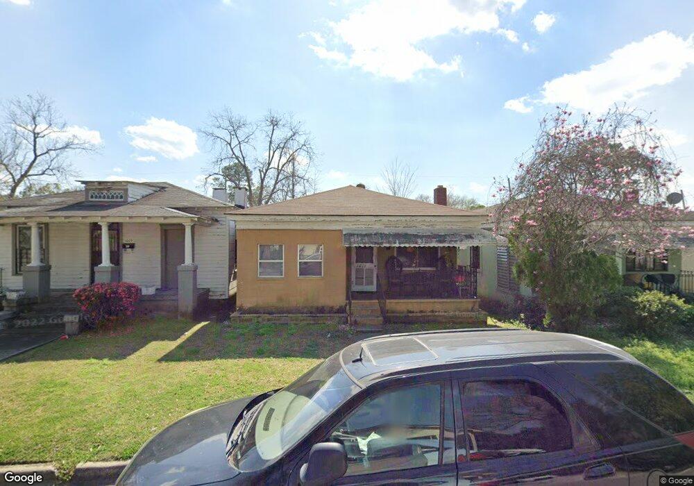 1011 W 44th St, Savannah, GA 31405 - photo 1