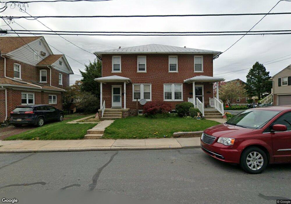 27 N Custer Ave, New Holland, PA 17557 - photo 1