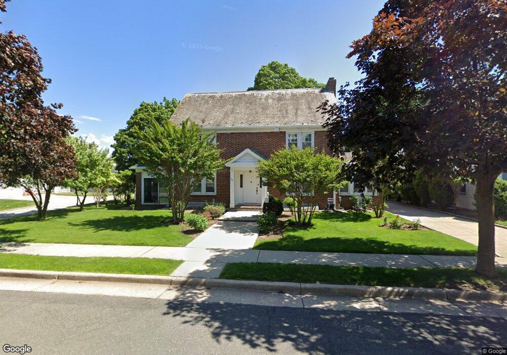 14 Hilton Place, Hempstead, NY 11550 - photo 1